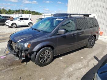  Salvage Dodge Caravan