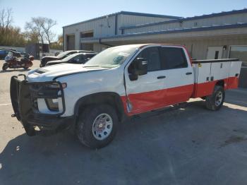  Salvage Chevrolet Silverado