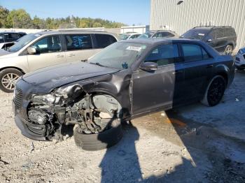  Salvage Chrysler 300