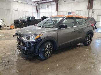  Salvage Nissan Kicks