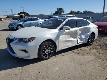  Salvage Lexus Es