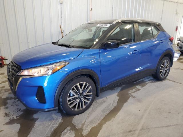  Salvage Nissan Kicks