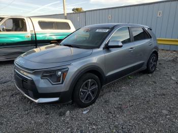  Salvage Kia Niro