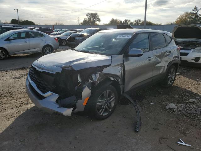  Salvage Kia Seltos