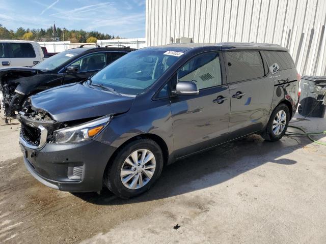  Salvage Kia Sedona