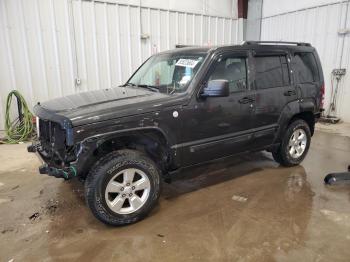  Salvage Jeep Liberty