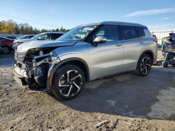  Salvage Mitsubishi Outlander