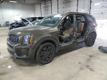  Salvage Kia Telluride