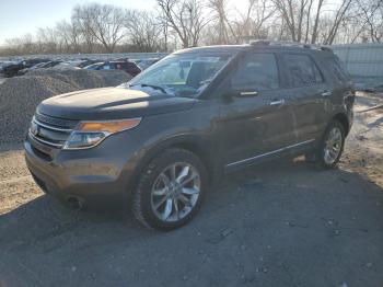  Salvage Ford Explorer