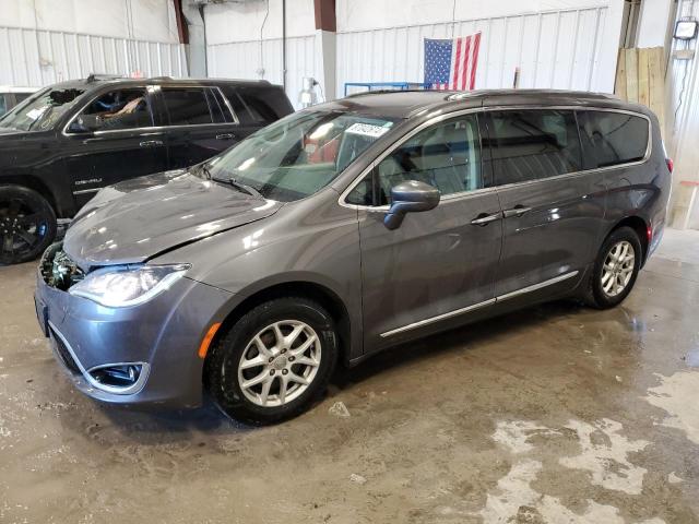  Salvage Chrysler Pacifica