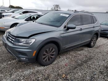  Salvage Volkswagen Tiguan