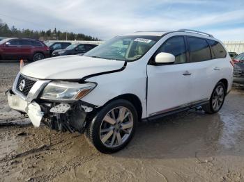  Salvage Nissan Pathfinder