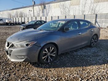  Salvage Nissan Maxima