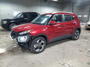  Salvage Hyundai VENUE