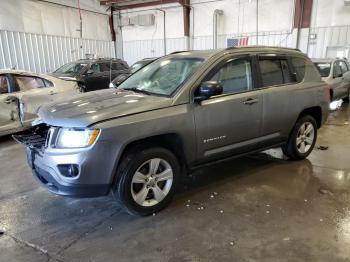  Salvage Jeep Compass