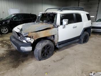  Salvage Toyota FJ Cruiser