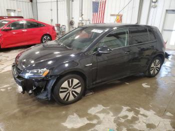  Salvage Volkswagen Golf