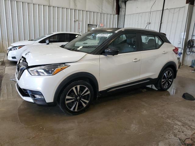  Salvage Nissan Kicks