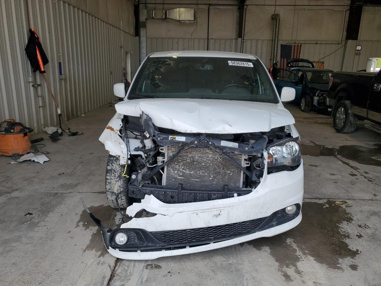 Dodge Caravan Se Image 4