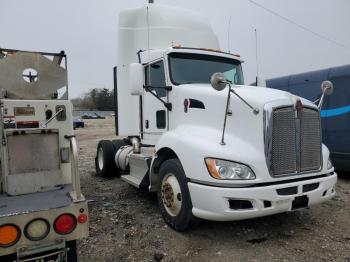  Salvage Kenworth T600