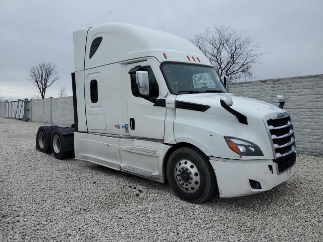  Salvage Frht Cascadia 1