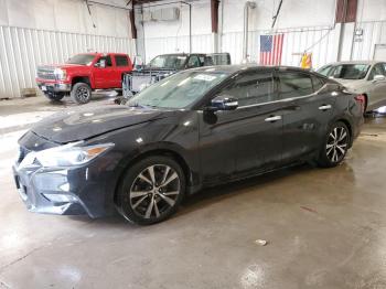  Salvage Nissan Maxima