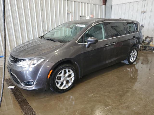  Salvage Chrysler Pacifica