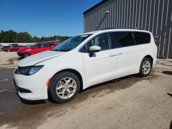 Salvage Chrysler Pacifica