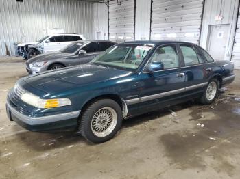  Salvage Ford Crown Vic