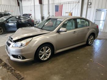  Salvage Subaru Legacy