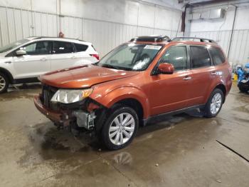 Salvage Subaru Forester