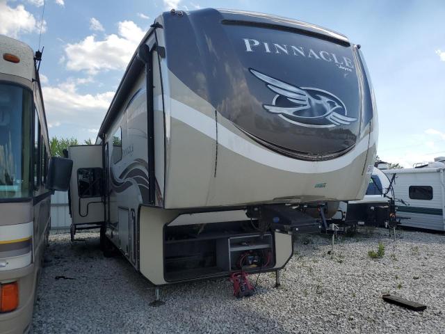  Salvage Jayco Pinnacle