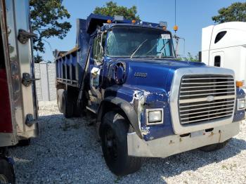  Salvage Ford L9000