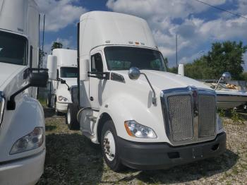  Salvage Kenworth T680