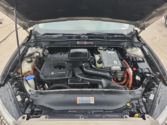 Ford Fusion Se Hybrid Image 11
