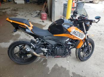  Salvage Kawasaki Er400 D