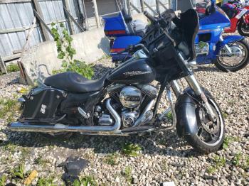 Salvage Harley-Davidson Fl