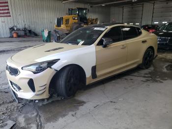  Salvage Kia Stinger