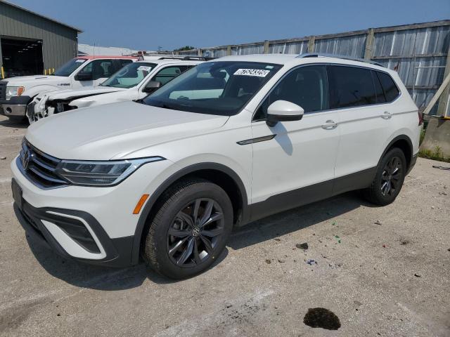  Salvage Volkswagen Tiguan