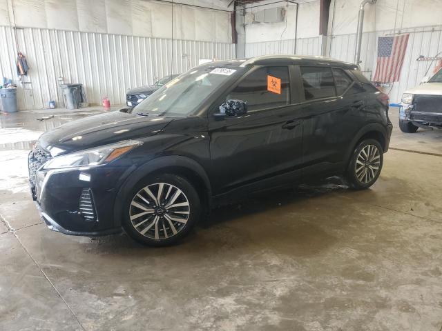  Salvage Nissan Kicks
