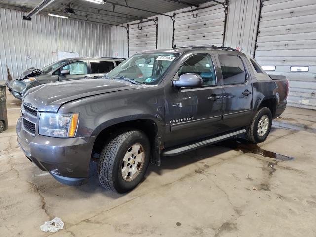  Salvage Chevrolet Avalanche