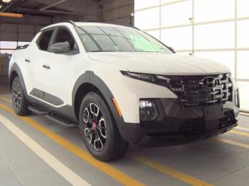  Salvage Hyundai SANTA CRUZ