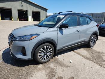  Salvage Nissan Kicks