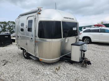  Salvage Airstream Caravel