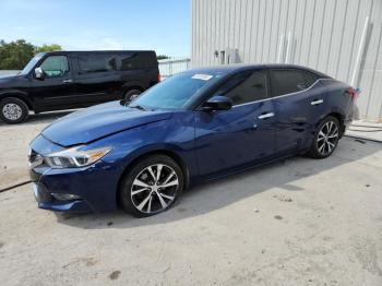  Salvage Nissan Maxima