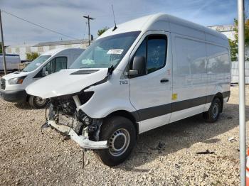  Salvage Freightliner Sprinter