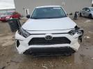 Toyota RAV4 Le Image 6