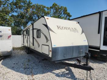  Salvage Kodiak Travel Tra