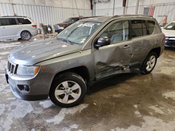  Salvage Jeep Compass