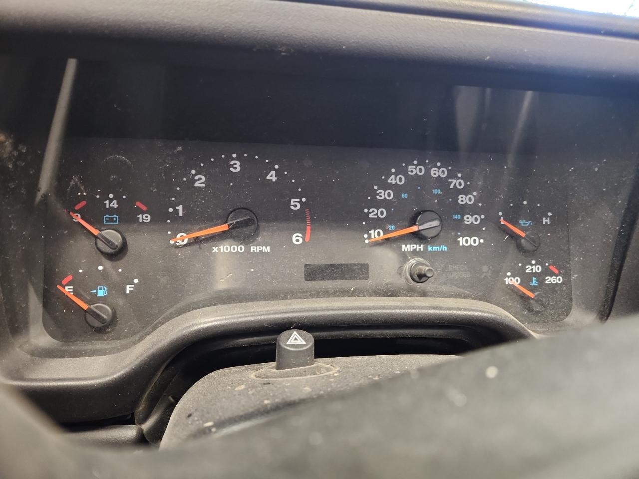 Jeep Wrangler X Image 8